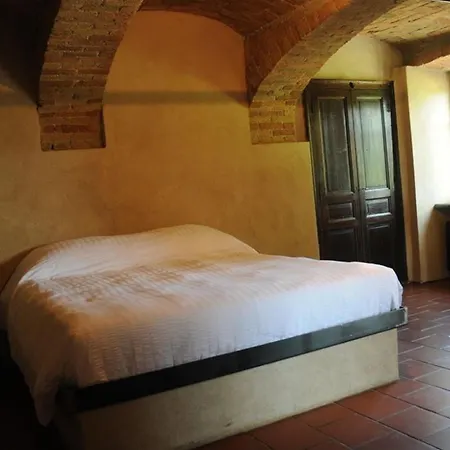 Cascina Linet Holiday home Novello